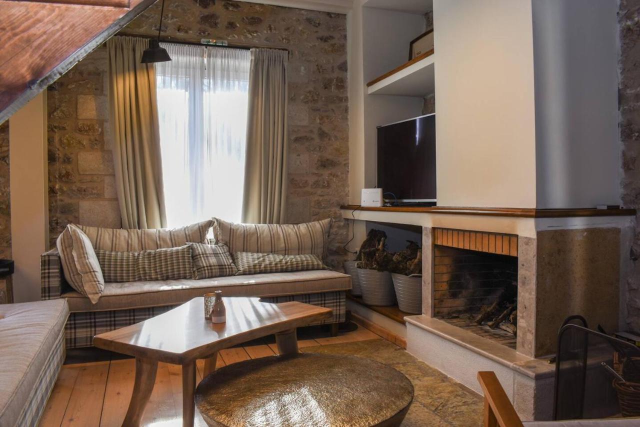 Secluded Mountain Refuge - Theonimfi Paradise Gem Dimitsana Buitenkant foto